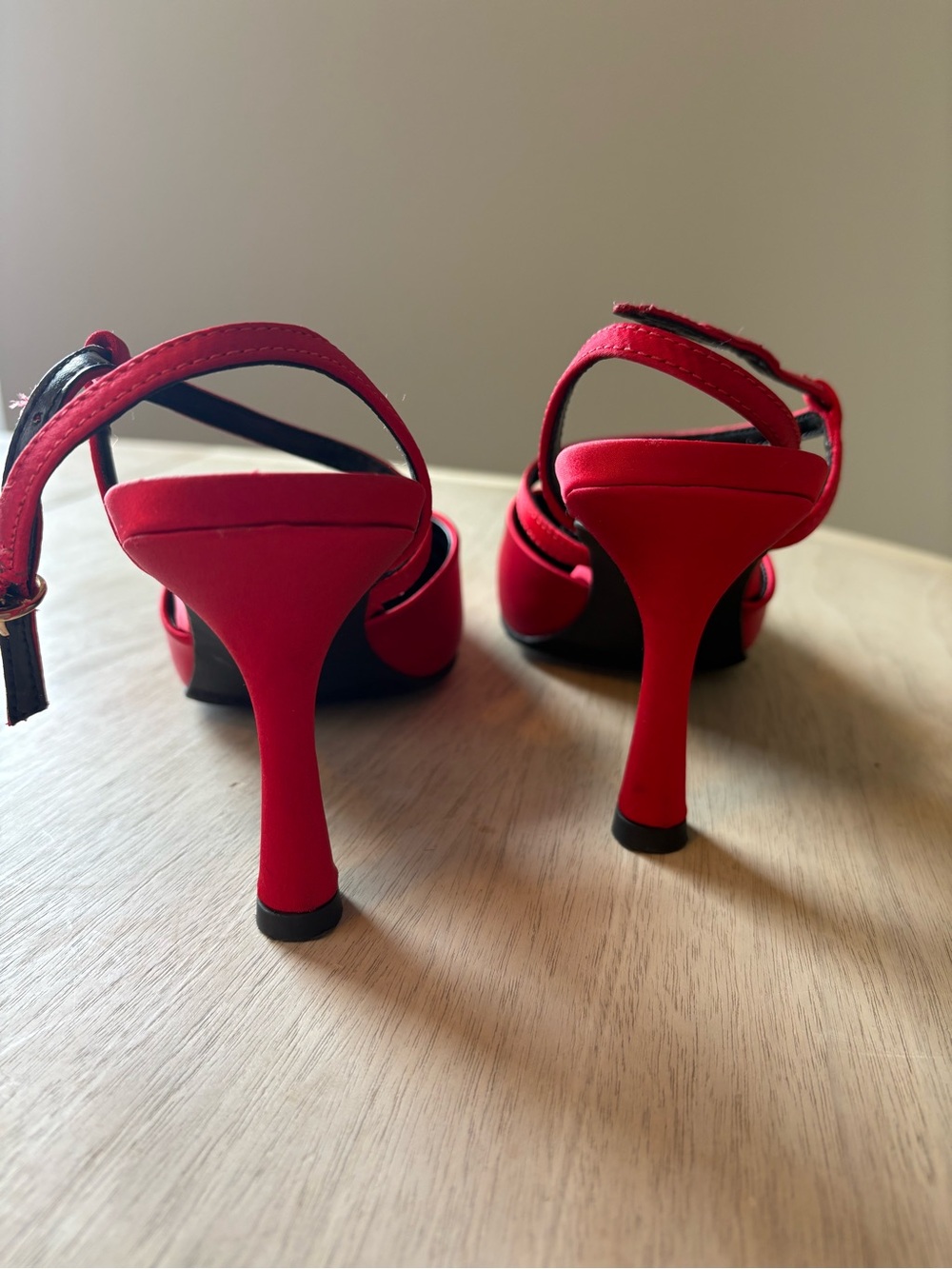A New Day Red Satin Pointed Toe Heels - Picture 8 of 9